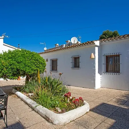 Holiday home Acogedora Casa En En Zona Residencial. Ca La Blanqueta
